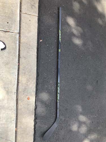 Senior Right Handed RibCor Reckoner Toe Pattern Pro Stock Hockey Stick