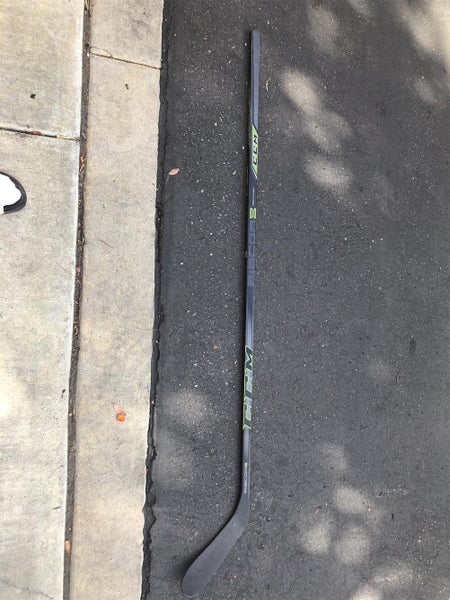 Senior Right Handed RibCor Reckoner Toe Pattern Pro Stock Hockey Stick