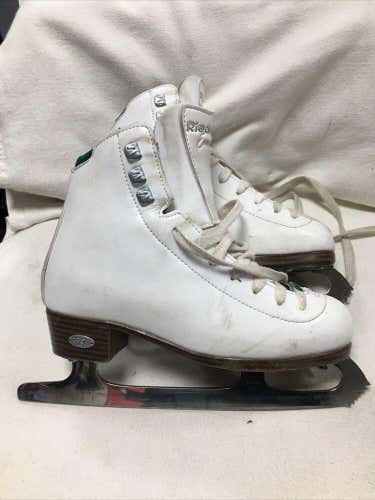 Girls Junior Size 3 Riedell Emerald Competition Level Figure Ice Skates. White