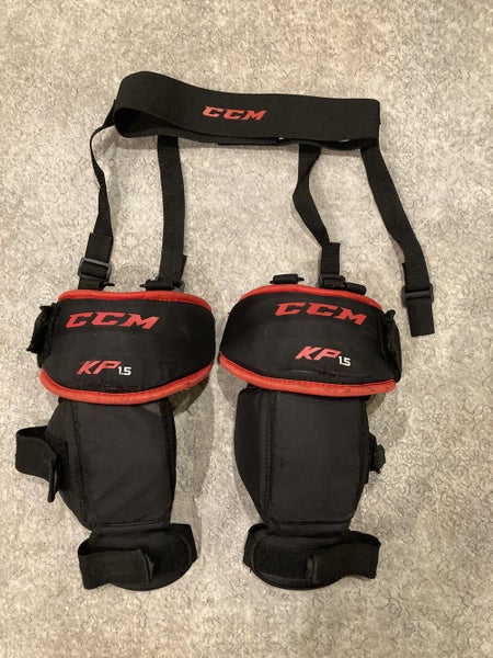 Used CCM KP 1.5 Jr. Goalie Knee Protectors / Goalie Knee Pads