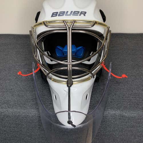 White Senior Bauer NME 8 Goalie Mask
