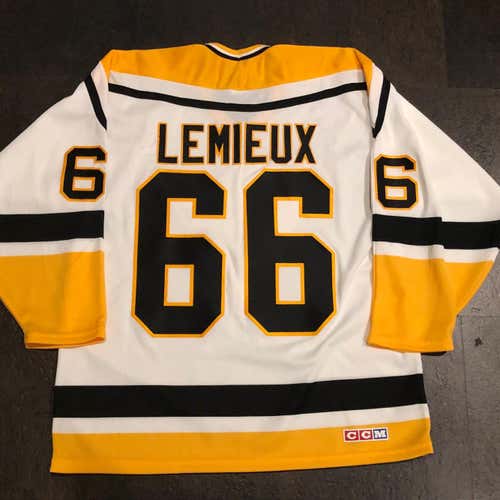 CCM Maska Pittsburgh Penguins LEMIEUX Home White Ultrafil Jersey LARGE