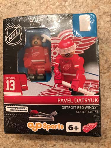 Pavel Datsyuk Oyo collectible Figure