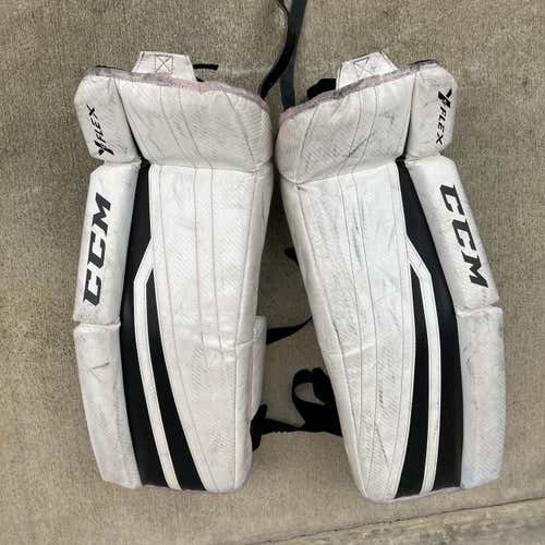 White Youth 24" CCM Y Flex Goalie Leg Pads