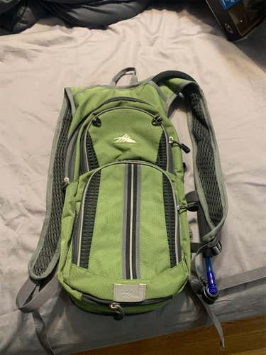 Green High Sierra Airflow And Hydration Backpack