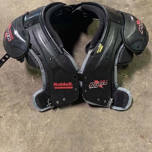 QB/WR Large Riddell Power SPK Shoulder Pads W/backplate