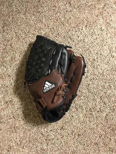 Used Right Hand Throw 12.5" Baseball Glove