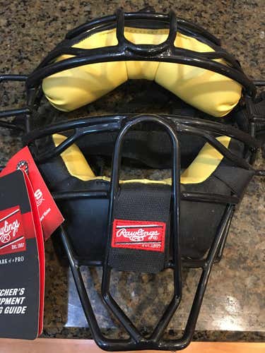 New High School/College Rawlings Catcher's Mask