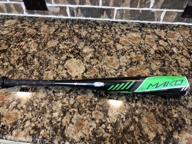 Used USSSA Certified Easton Mako Bat (-12) 14 oz 26"