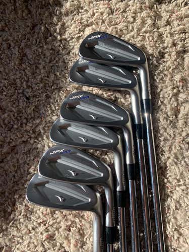 Mizuno JPX 900 Tour Irons 5-PW