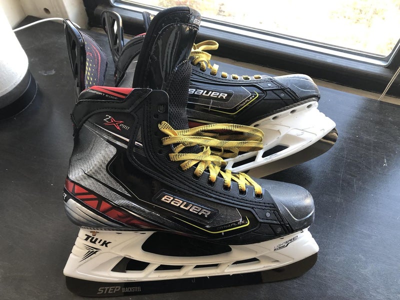 Bauer Vapor 2X Pro - Pro Stock - Size 8.5 - Black Step Steel - 280R Runner
