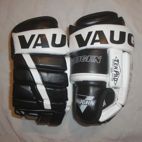 RARE VAUGHN F5000 14" 4 ROLL GLOVE MADE IN CANADA BLACK WHITE EUC