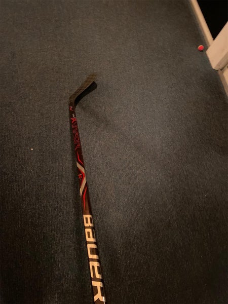 Like New Senior Right Handed Vapor 1X Hockey Stick
