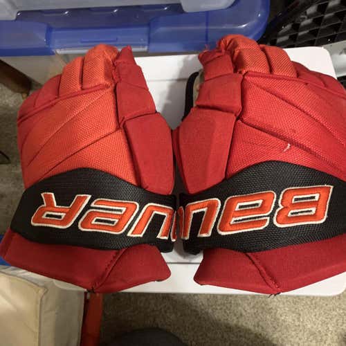 Red Senior Bauer Vapor Pro Team 13" Pro Stock Gloves