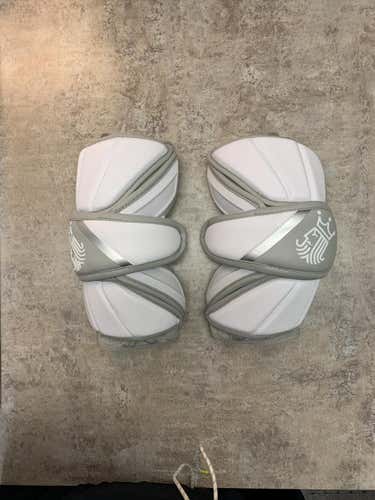 Men’s Brine King Arm Pads - Large