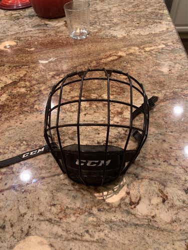 Senior Medium CCM FM580 Full Cage