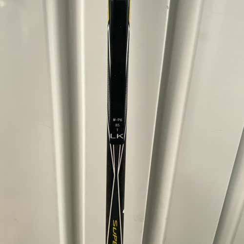 Senior Right Handed Super Tacks 2.0 Heel Pattern Pro Stock Hockey Stick