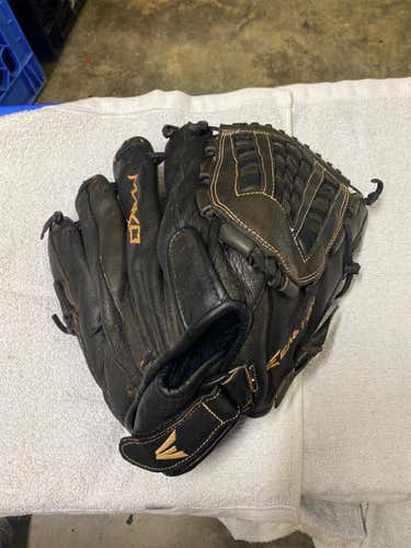 Easton Black High School/College Right Hand Throw Mako Elite 13" Baseball Glove