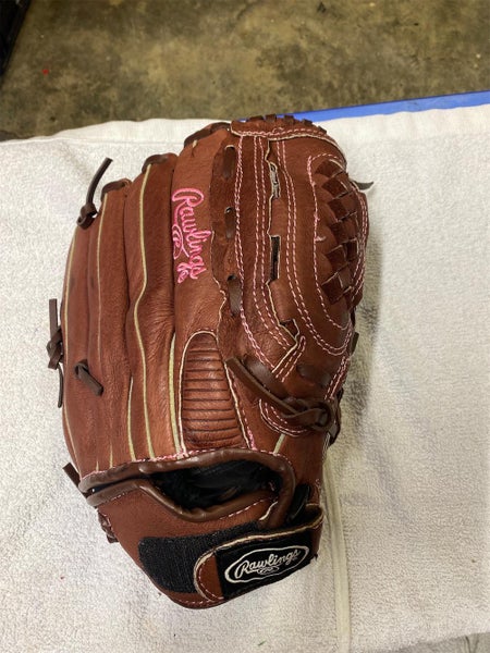 Rawlings High School/College Right Hand Throw Fastpitch FP120PC 12" Softball Glove