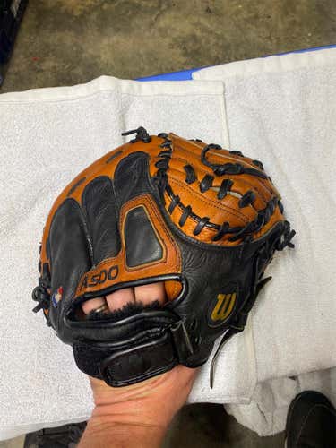Wilson Kid Pitch (9YO-13YO) Catcher's A500 31.5" Baseball Glove