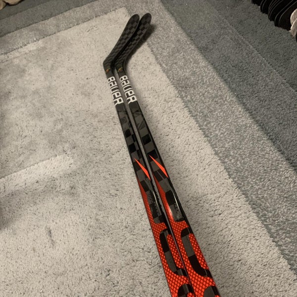 NEW 2-Pack Bauer Vapor FlyLite RH 87 Flex Grip P28 Pro Stock Hockey Stick