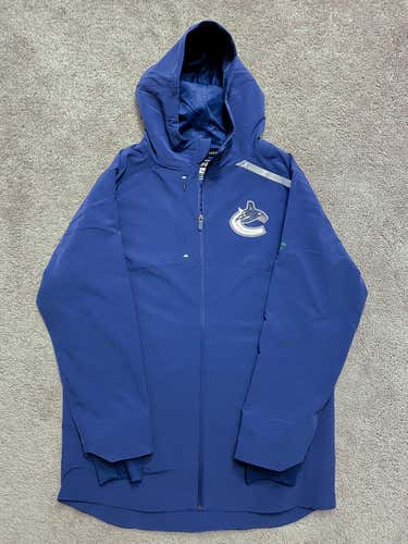 Vancouver Canucks Fanatics Pro Rinkside Warm Jacket - Size M - New without tags