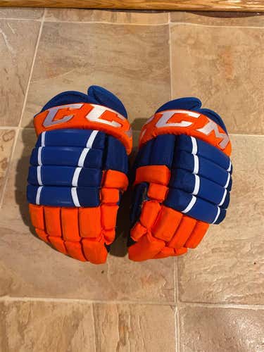 Blue Used CCM Tacks 4 Roll Pro III 13" Gloves
