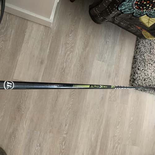 Senior Left Hand Alpha DX Pro Team Pro Stock W28 65 Flex Hockey Stick