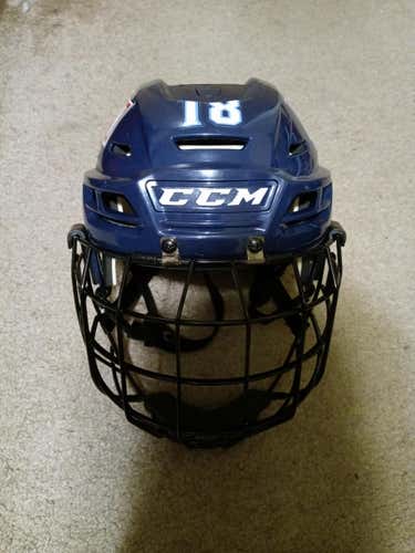 Milwaukee Admirals helmet anfd gloves