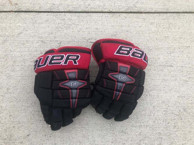 Bauer Nexus 9000 Gloves 11"