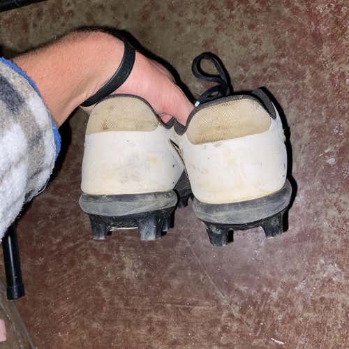 Nike Men's Molded Cleats Low Cut