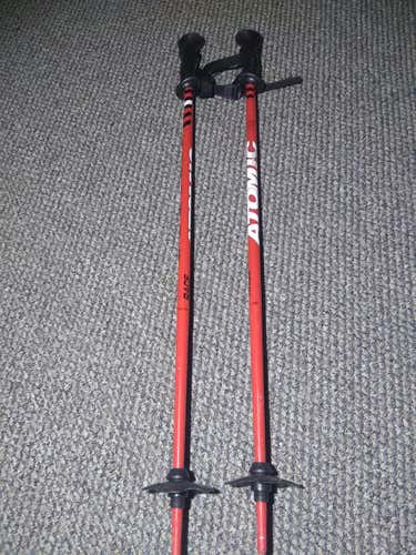28" youth Atomic Ski Poles