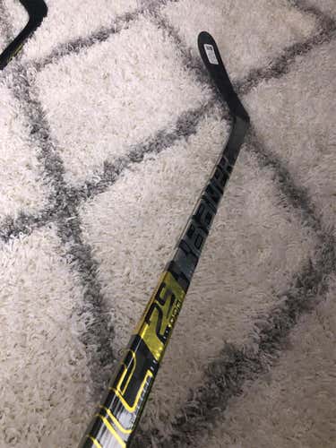 Intermediate Left Hand Supreme 2S Pro P28 Pattern 65 Flex Hockey Stick