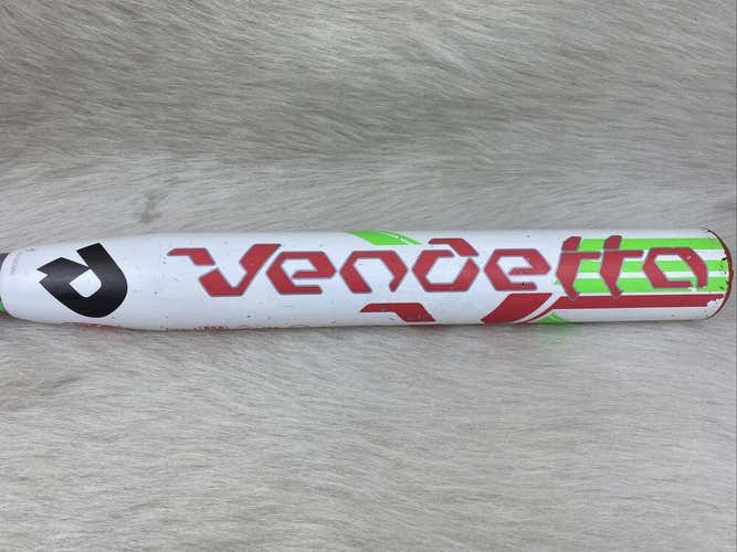 2015 Demarini Vendetta 32/20 VCF15 (-12) Composite Fastpitch Softball Bat