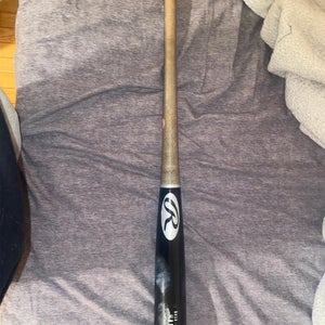 Used Rawlings 32 oz 32" Bat