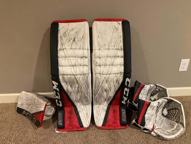 White/Red/Black Used Senior 34" CCM Regular Extreme Flex III Custom Goalie Full Set Pro Stock