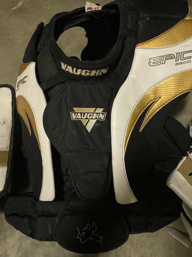 Used Senior Medium Vaughn Epic 8800 Goalie Chest Protector Pro Stock