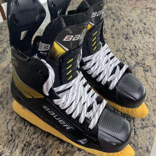 Bauer Ultrasonic Extra Wide Width  Size 10