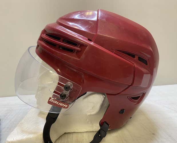 Bauer Re-Akt 100 Pro Stock Hockey Helmet Medium Maroon Bauer Visor 8231