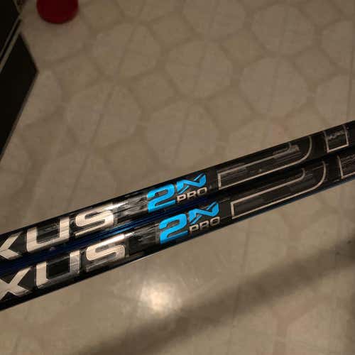 1 Senior Right Handed Nexus 2N Pro Mid Pattern  Hockey Stick