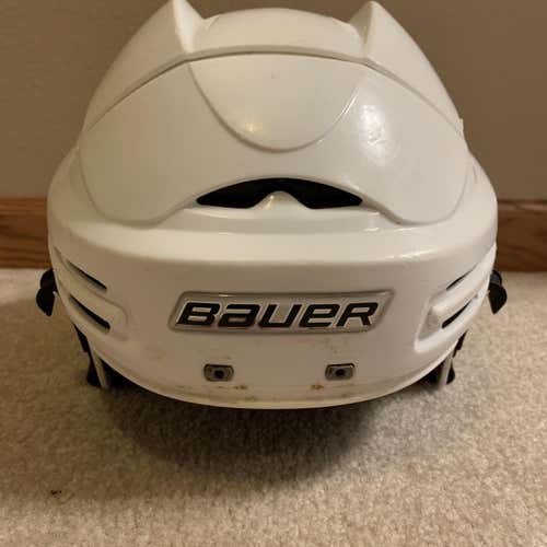 White Used Medium Bauer 9900  Helmet