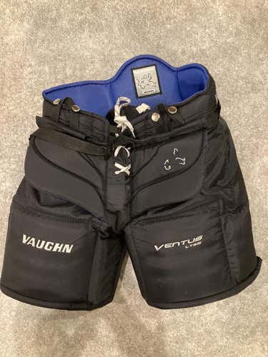 Black Used Junior Medium Vaughn Ventus LT68 Hockey Goalie Pants