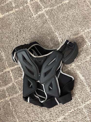 Used Medium STX Stallion HD Shoulder Pads