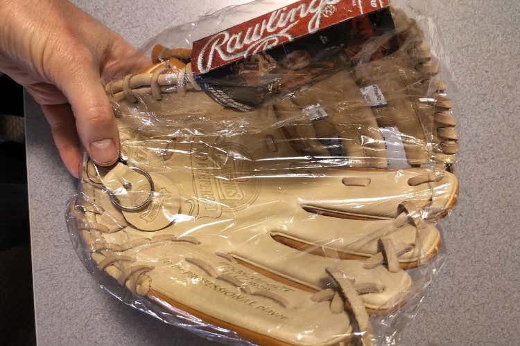 RAWLINGS PRO PREFERRED BASEBALL GLOVE - 11.5" - BRAND NEW