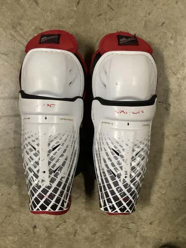 Used Youth Bauer Vapor Shin Pads