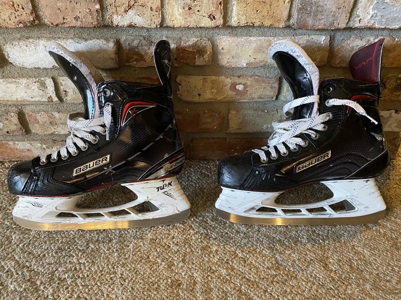 Custom Used Senior Bauer Vapor 1X Hockey Skates Regular Width Pro Stock Size 9