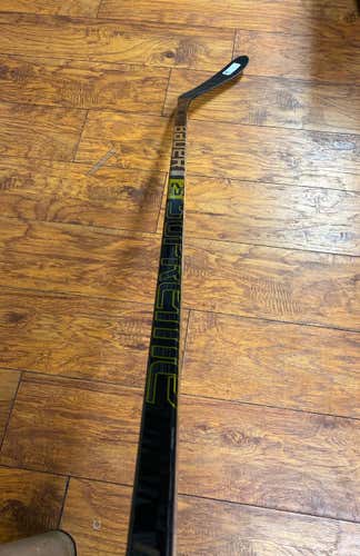 Supreme 2S Pro P28 87 Flex RH