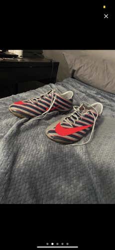 Used Size 10 (Women's 11) Nike Cleats