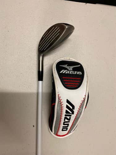Men's Right Handed MP CLK Stiff Flex 3H Hybrid