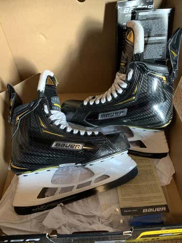 New Senior Bauer Supreme 2S Pro Hockey Skates Regular Width Size 7